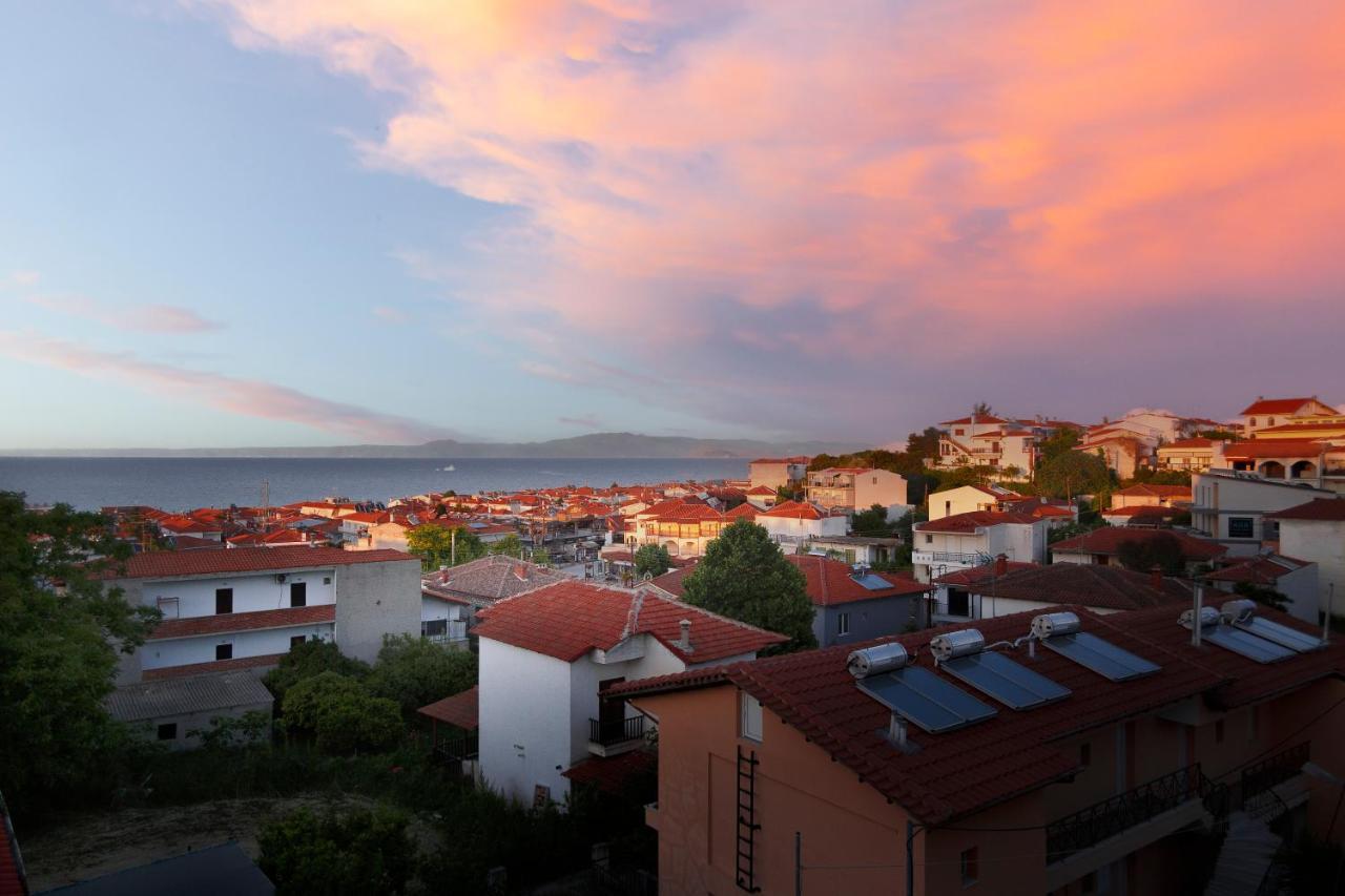 Anatoli Apartments Polichrono Polýkhrono Eksteriør bilde